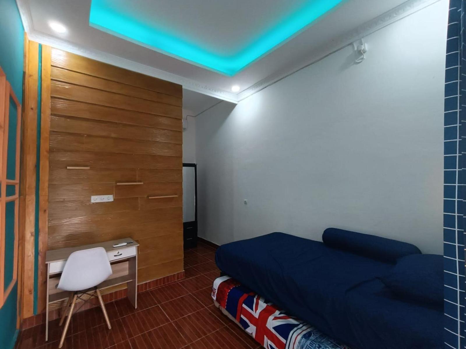 Oyo Life 92977 Neba Kost Aesthetic Hotell Peladen Exteriör bild