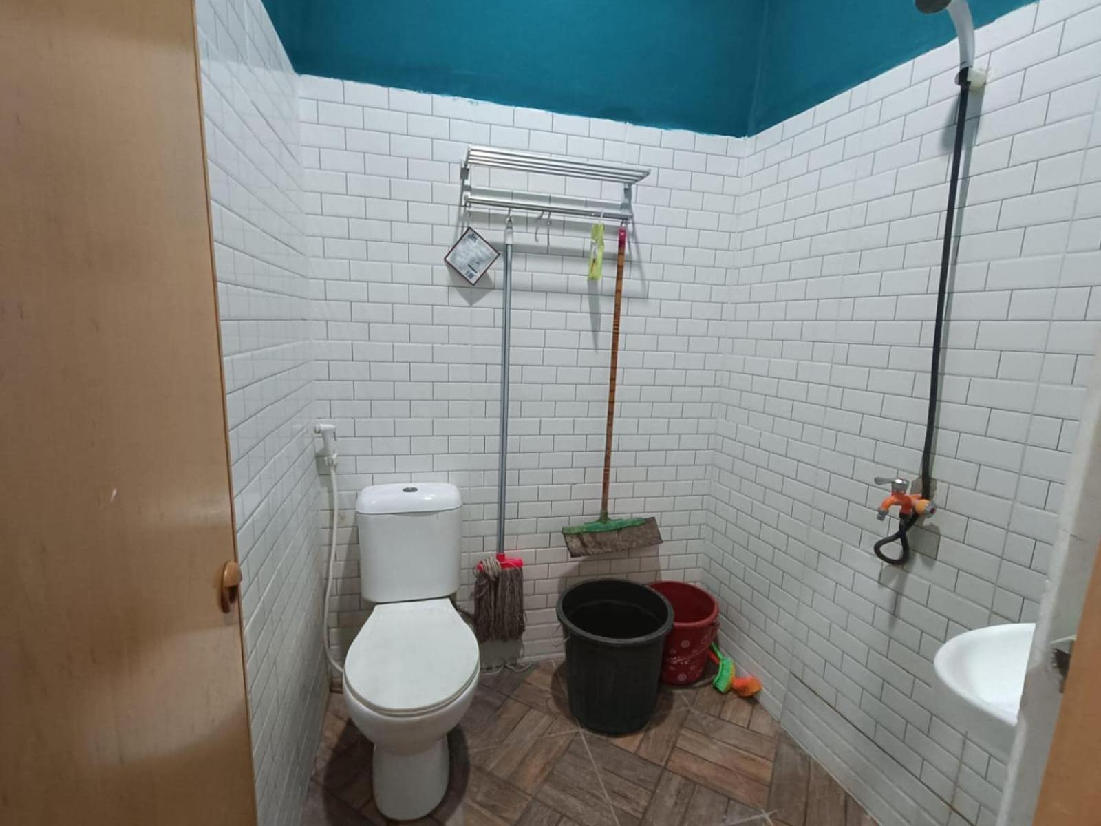 Oyo Life 92977 Neba Kost Aesthetic Hotell Peladen Exteriör bild